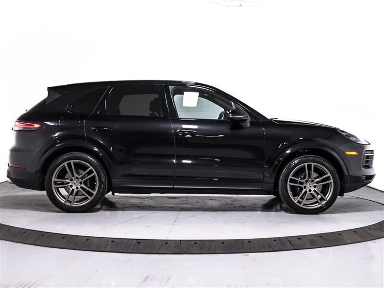 2019 Porsche Cayenne Base-3