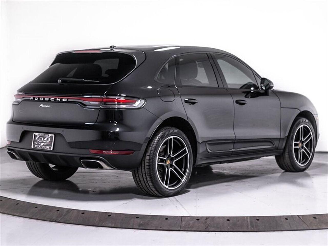 2019 Porsche Macan Base-4