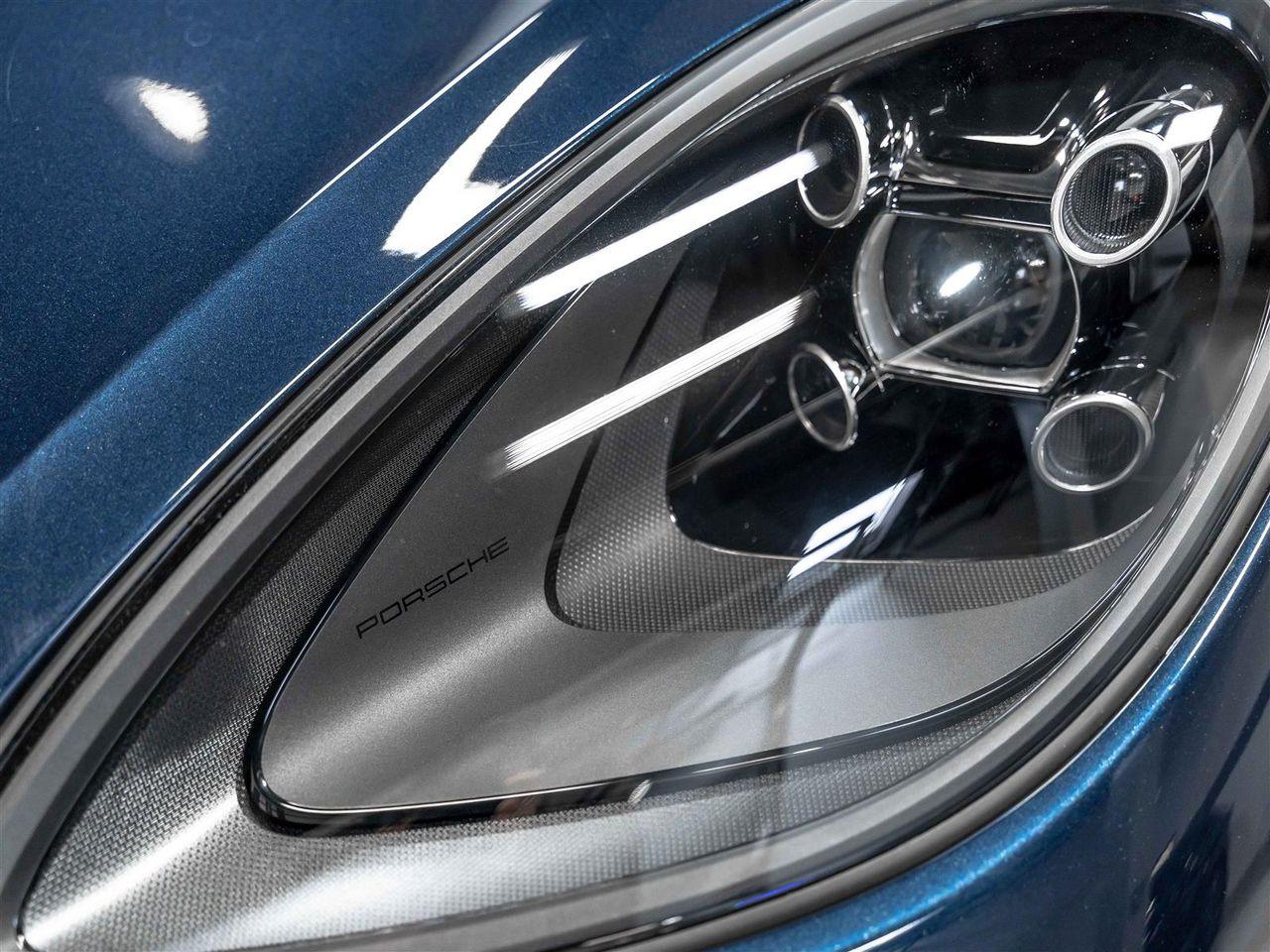 2019 Porsche Macan Base-2