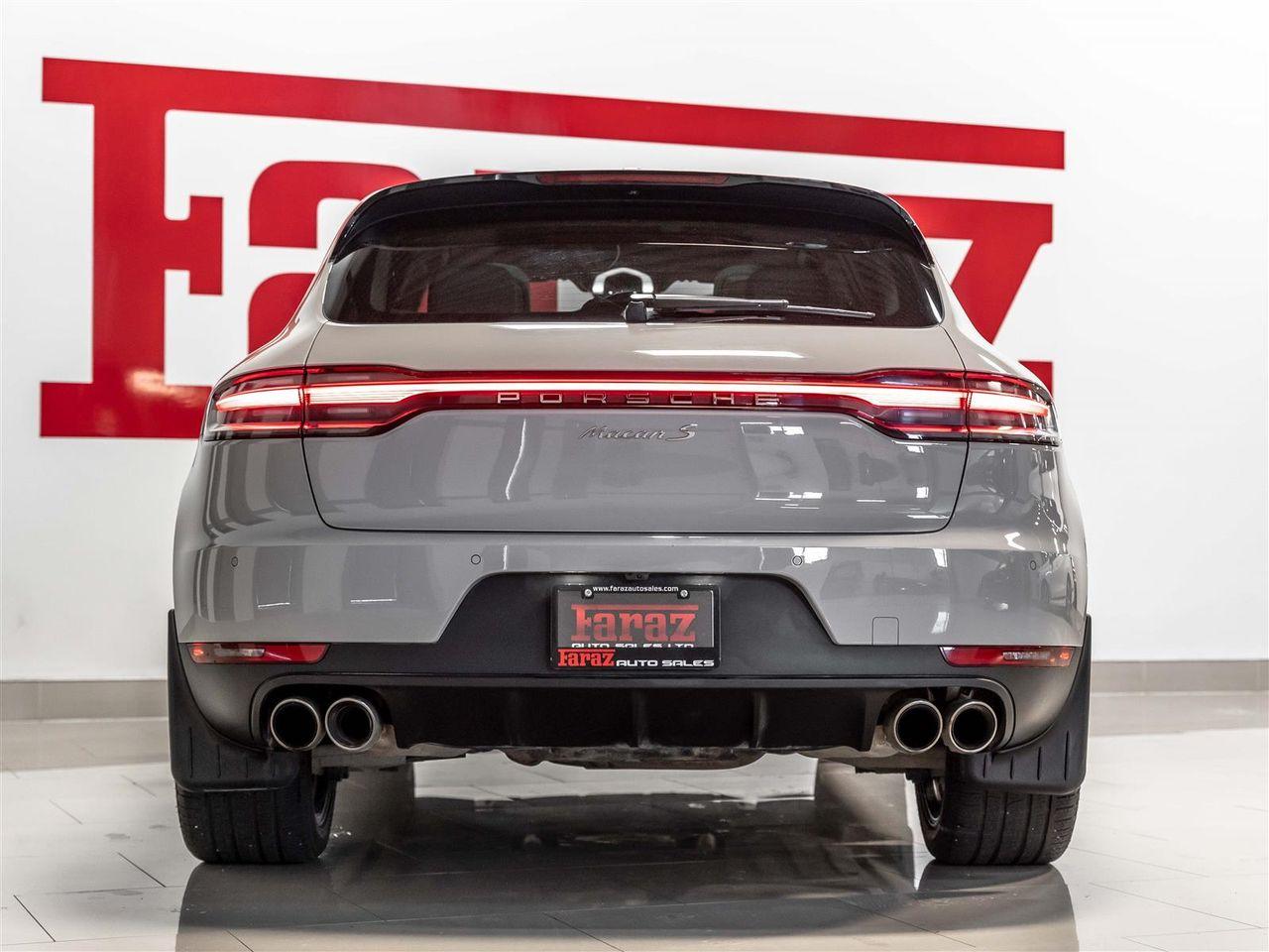 2019 Porsche Macan S-3