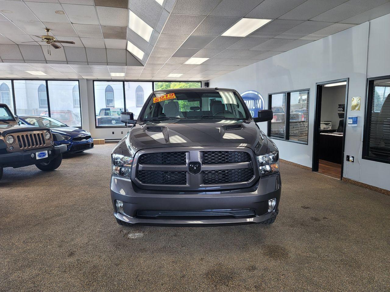 2019 Ram 1500 Classic -1