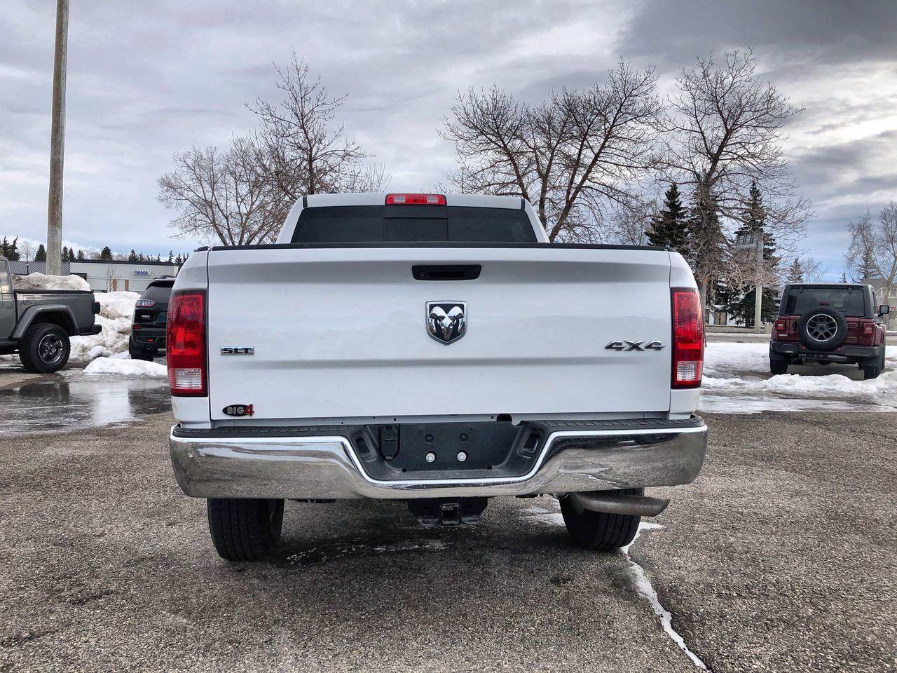 2019 Ram 1500 Classic SLT-4