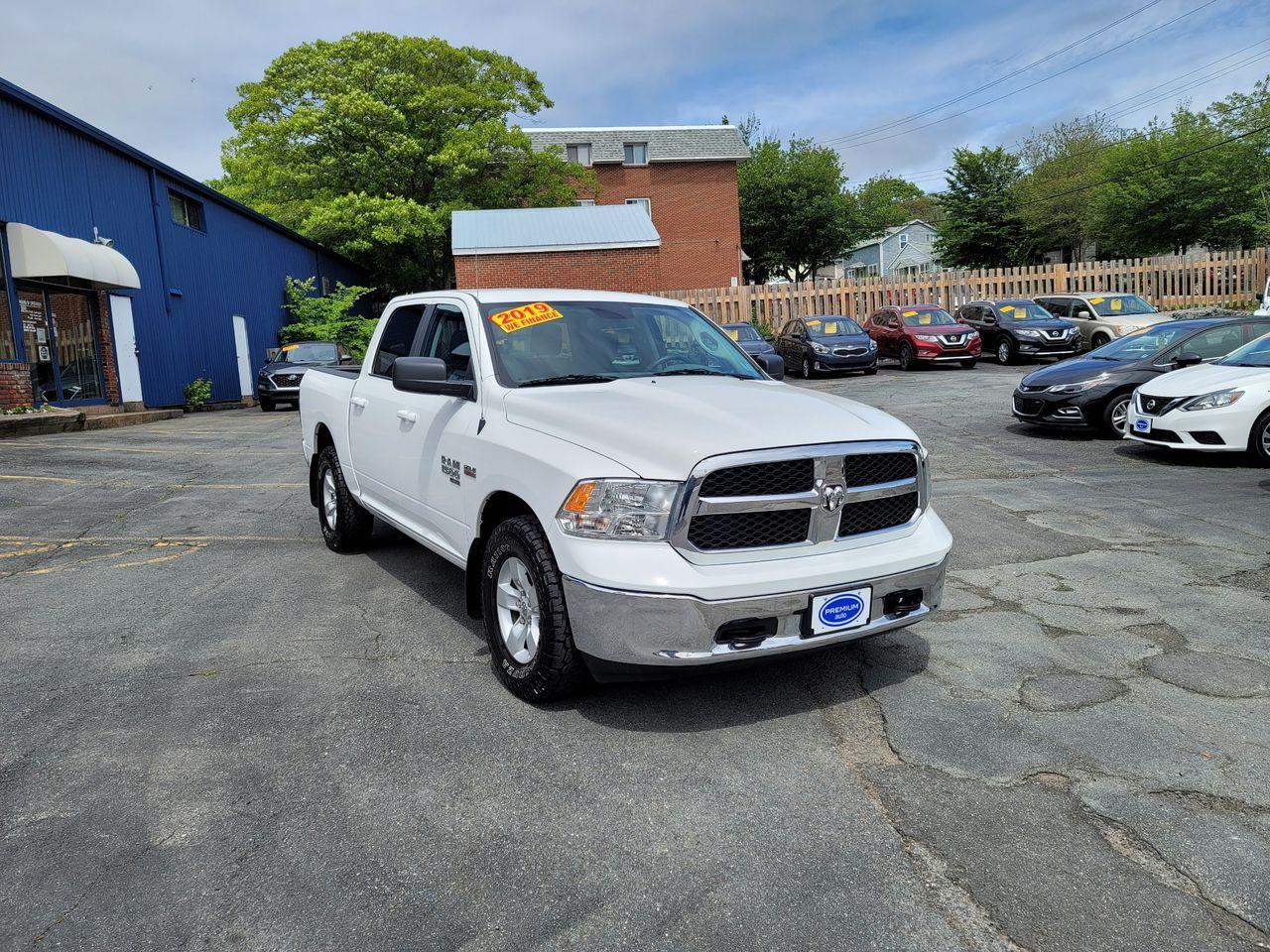 2019 Ram 1500 Classic SLT-3