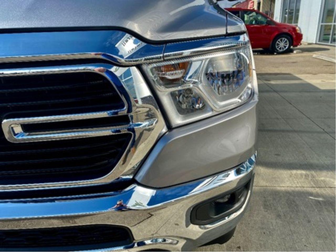 2019 Ram 1500 Big Horn-3
