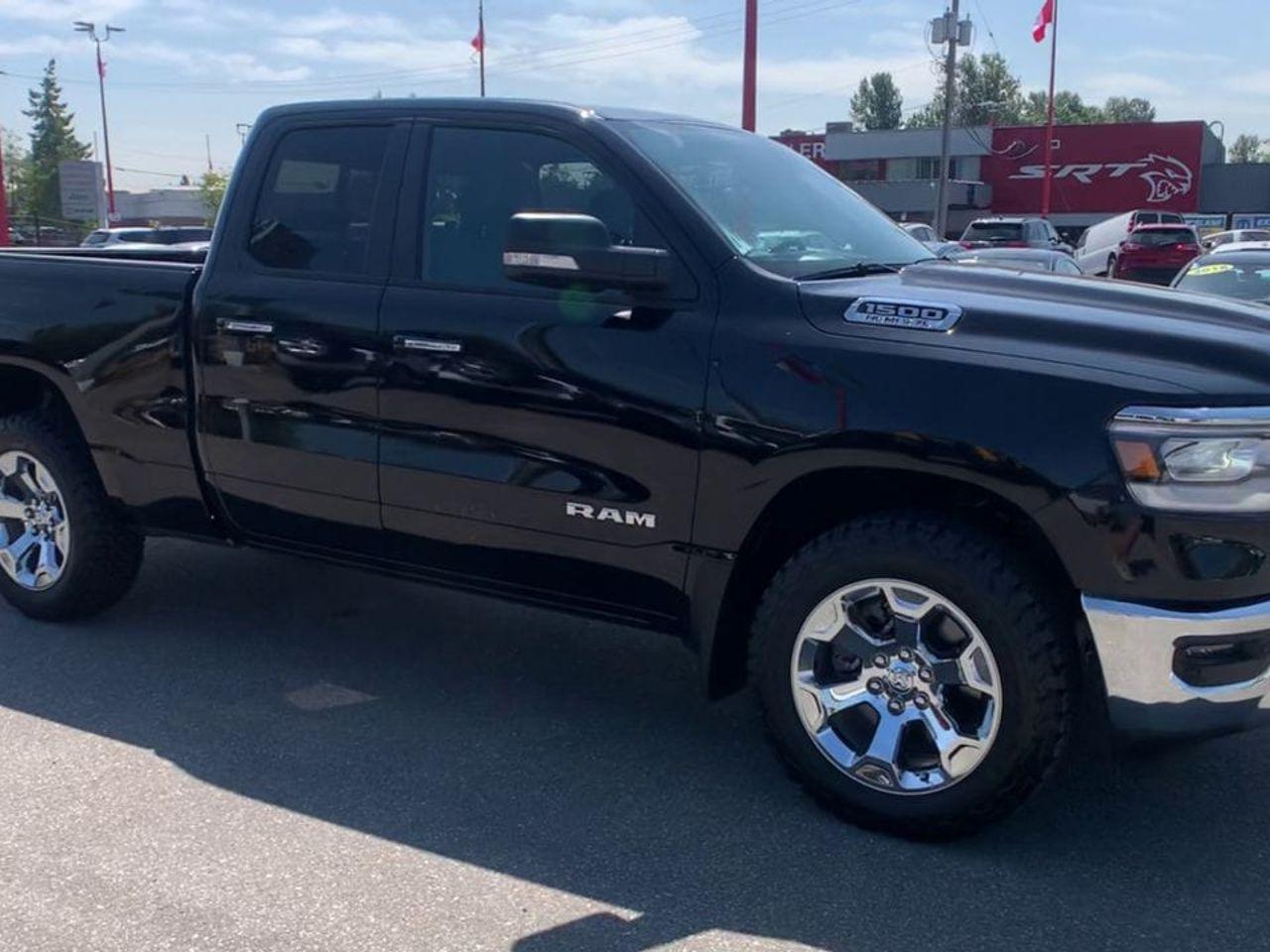 2019 Ram 1500 Big Horn-1
