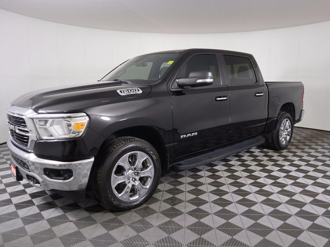 2019 Ram 1500 Big Horn-2