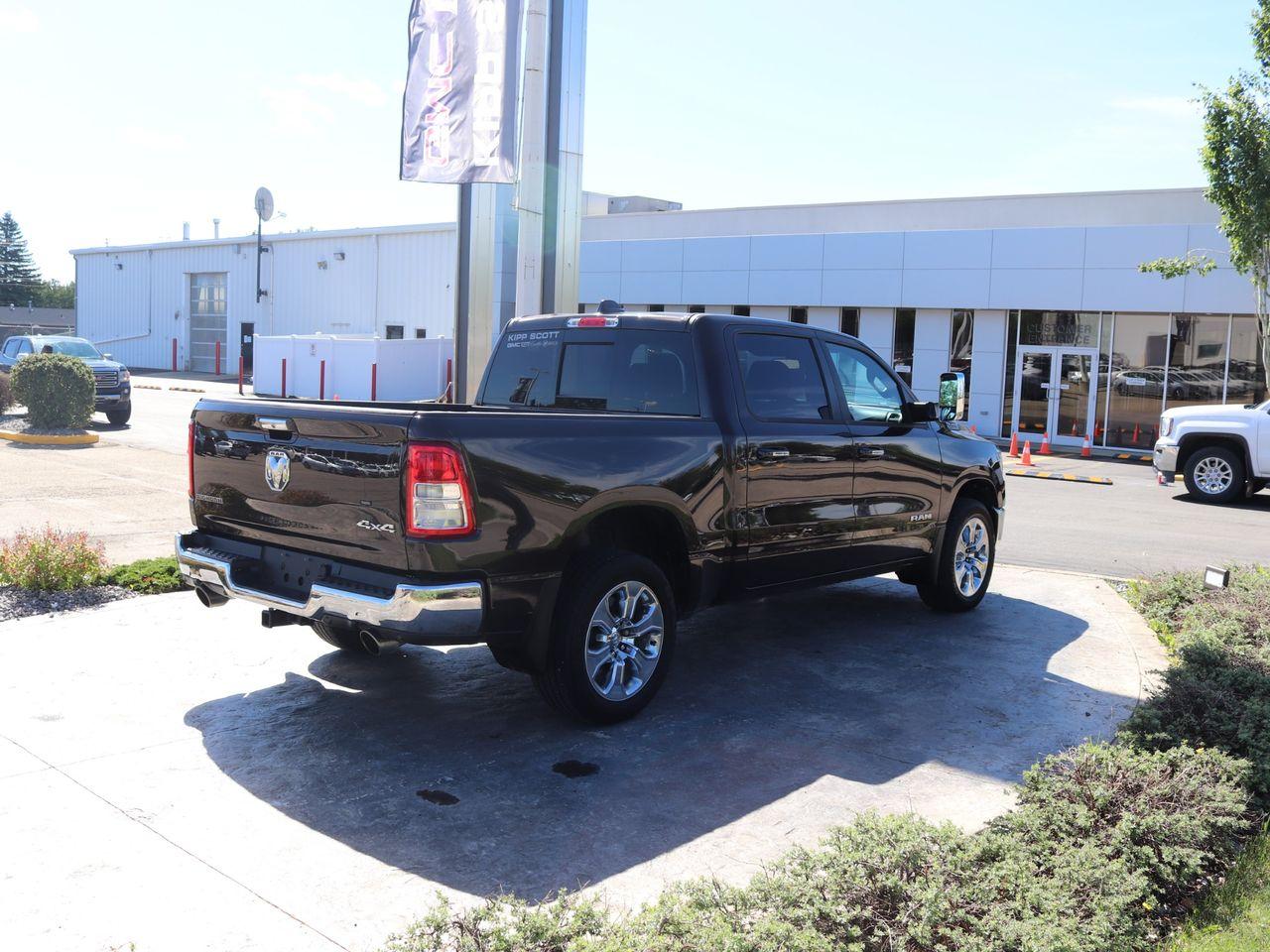 2019 Ram 1500 Big Horn-3