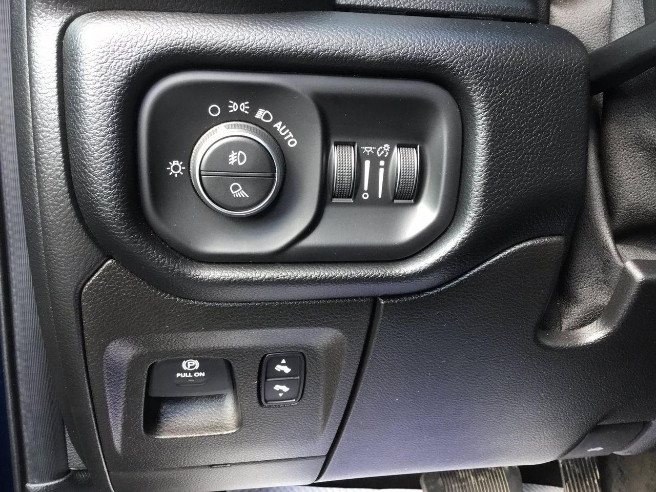 2019 Ram 1500 Sport-2