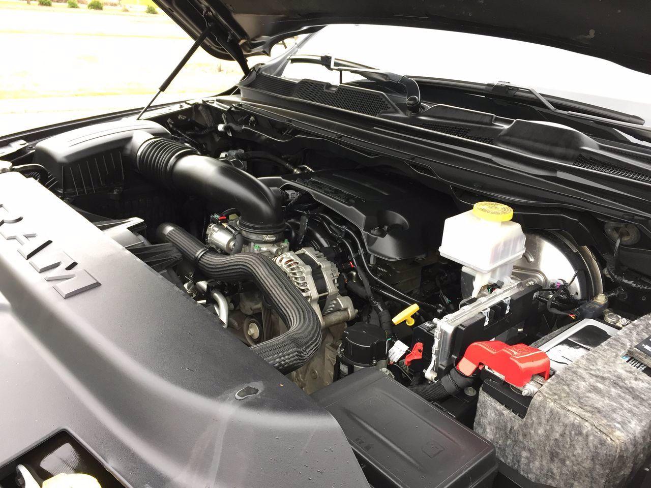 2019 Ram 1500 Sport-2