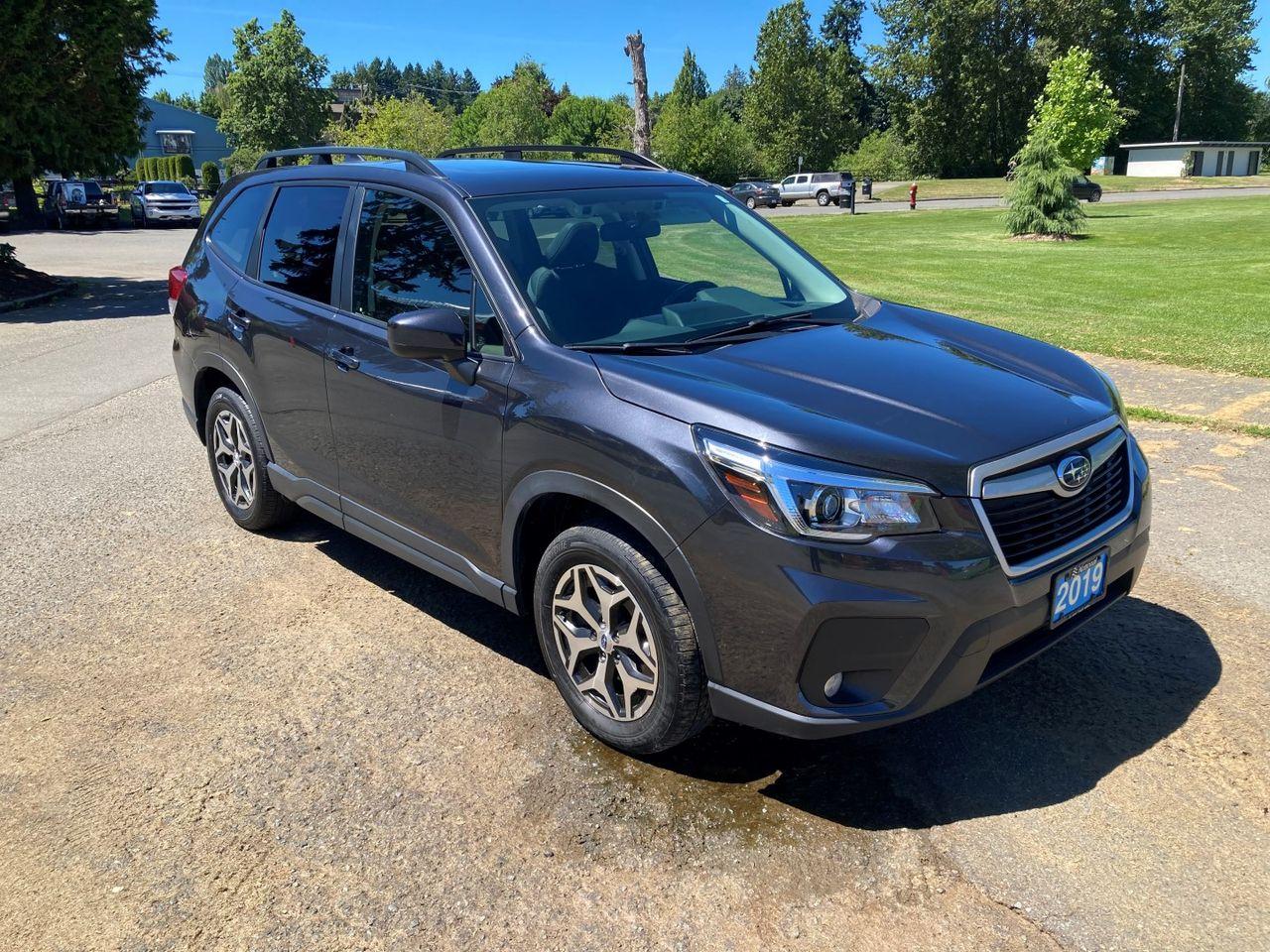 2019 Subaru Forester Premium-1
