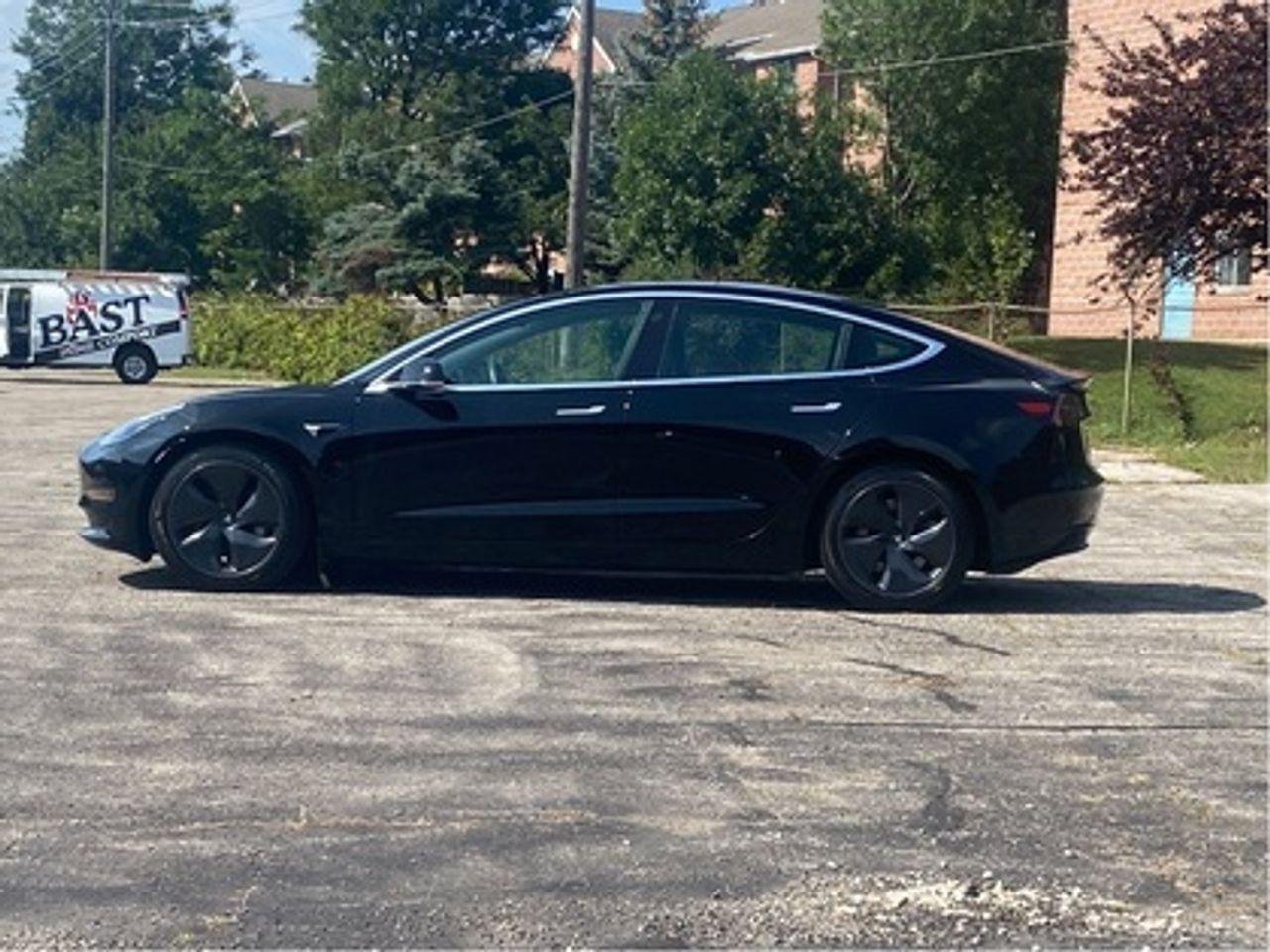 2019 Tesla Model 3 Base-1