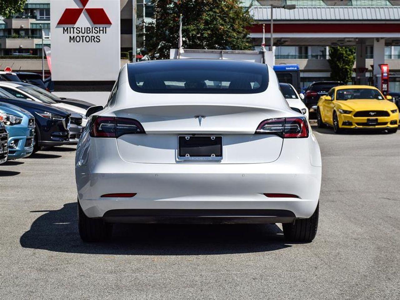 2019 Tesla Model 3 Base-4