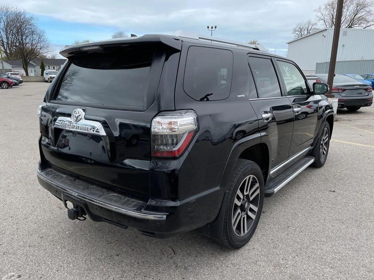 2019 Toyota 4Runner SR5-3