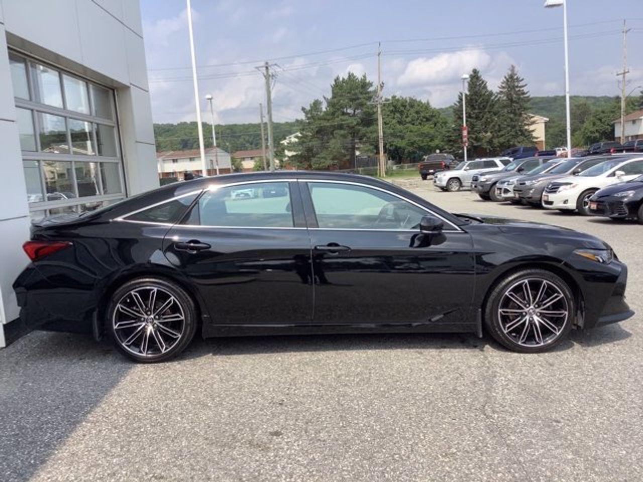 2019 Toyota Avalon XSE-4