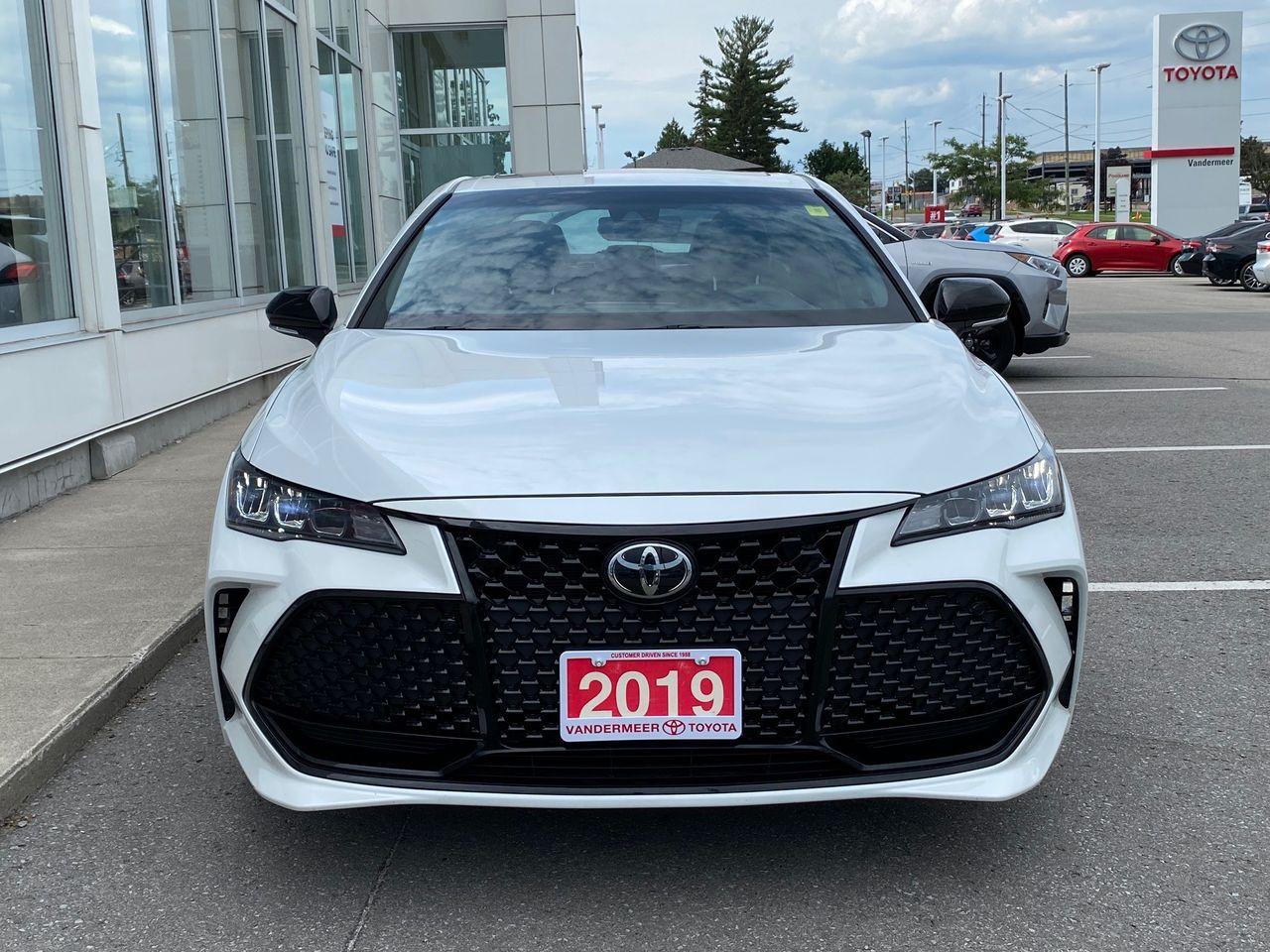 2019 Toyota Avalon XSE-2