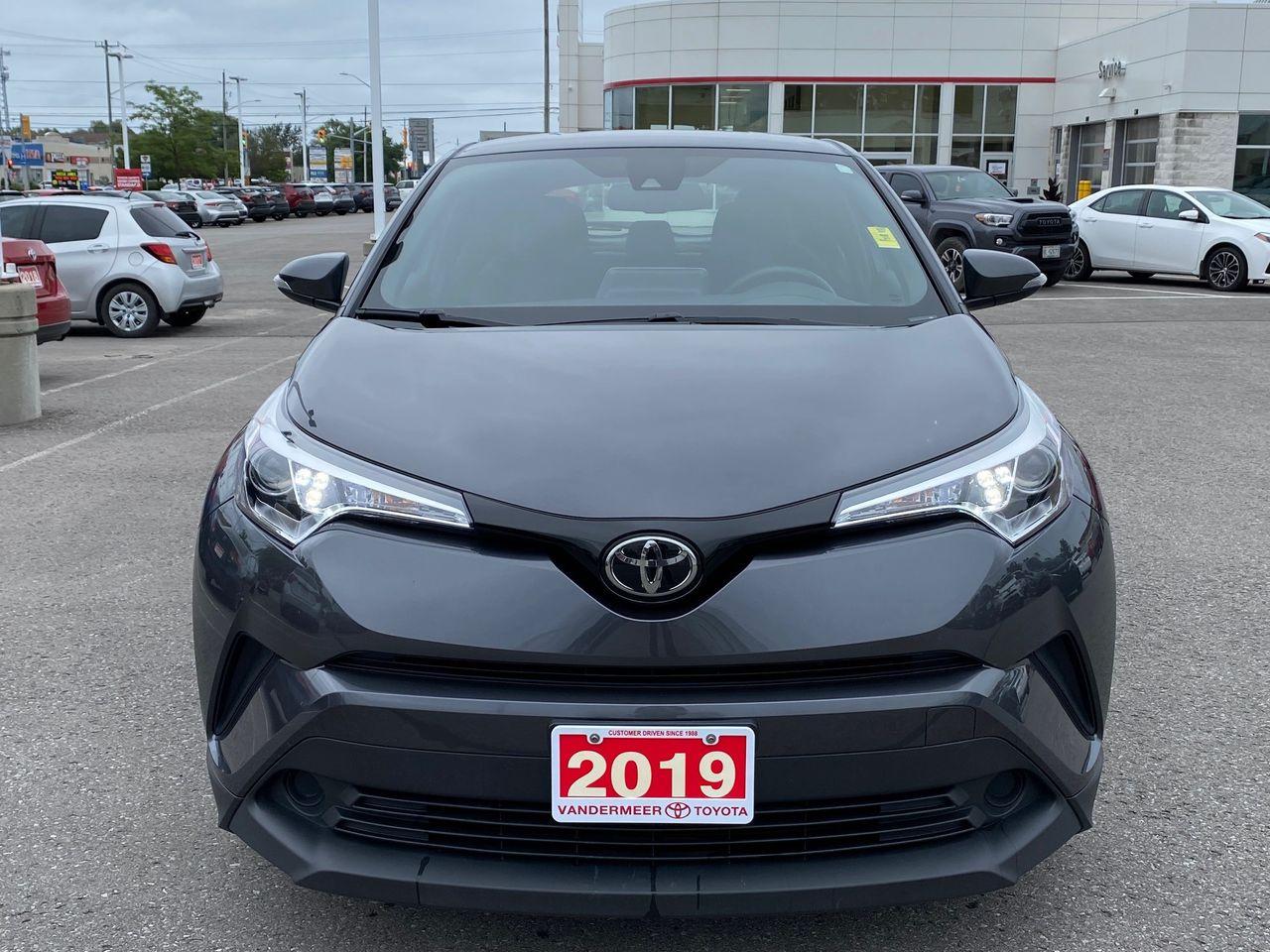 2019 Toyota CH-R LE-2