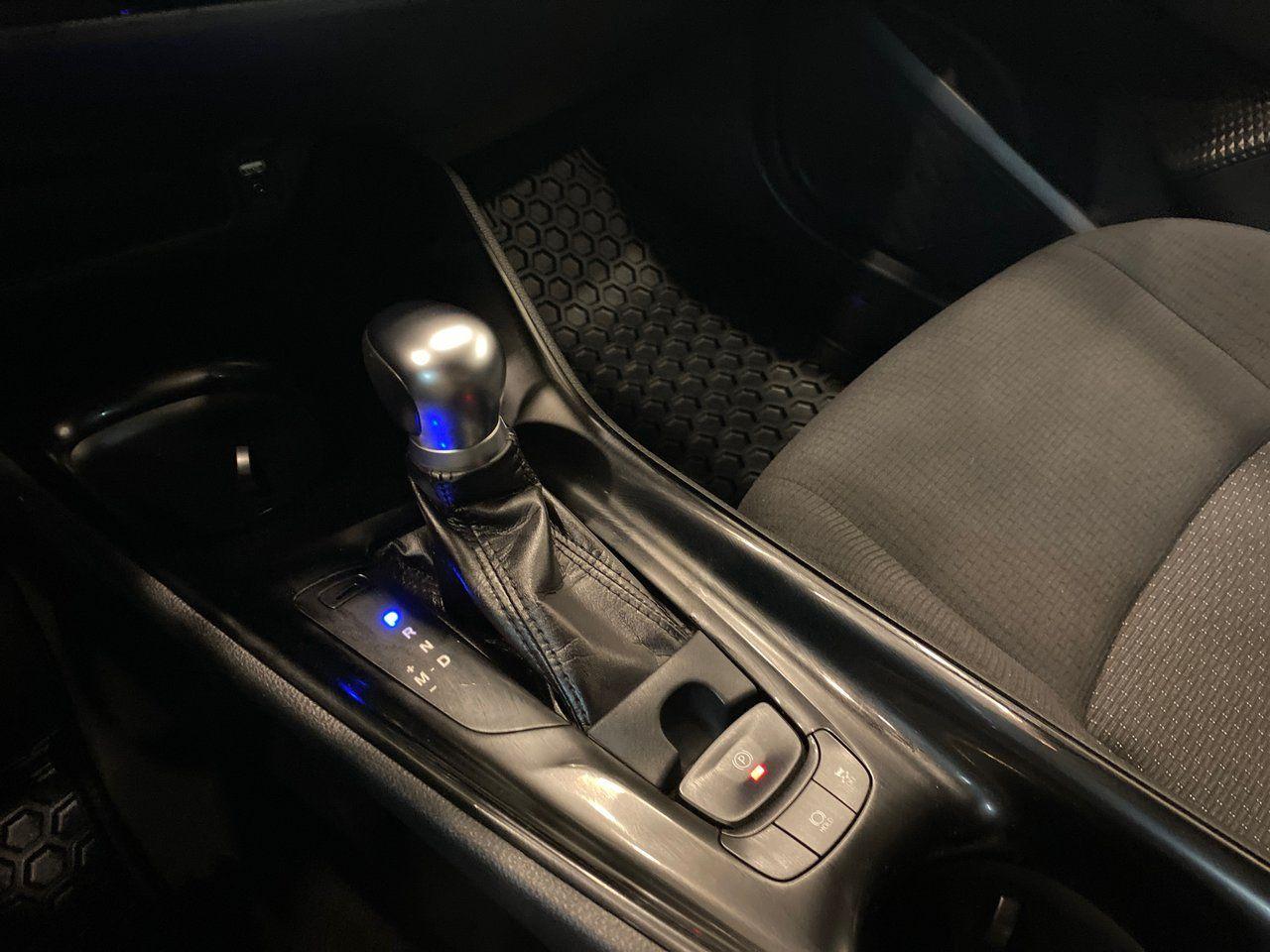 2019 Toyota CH-R XLE-4