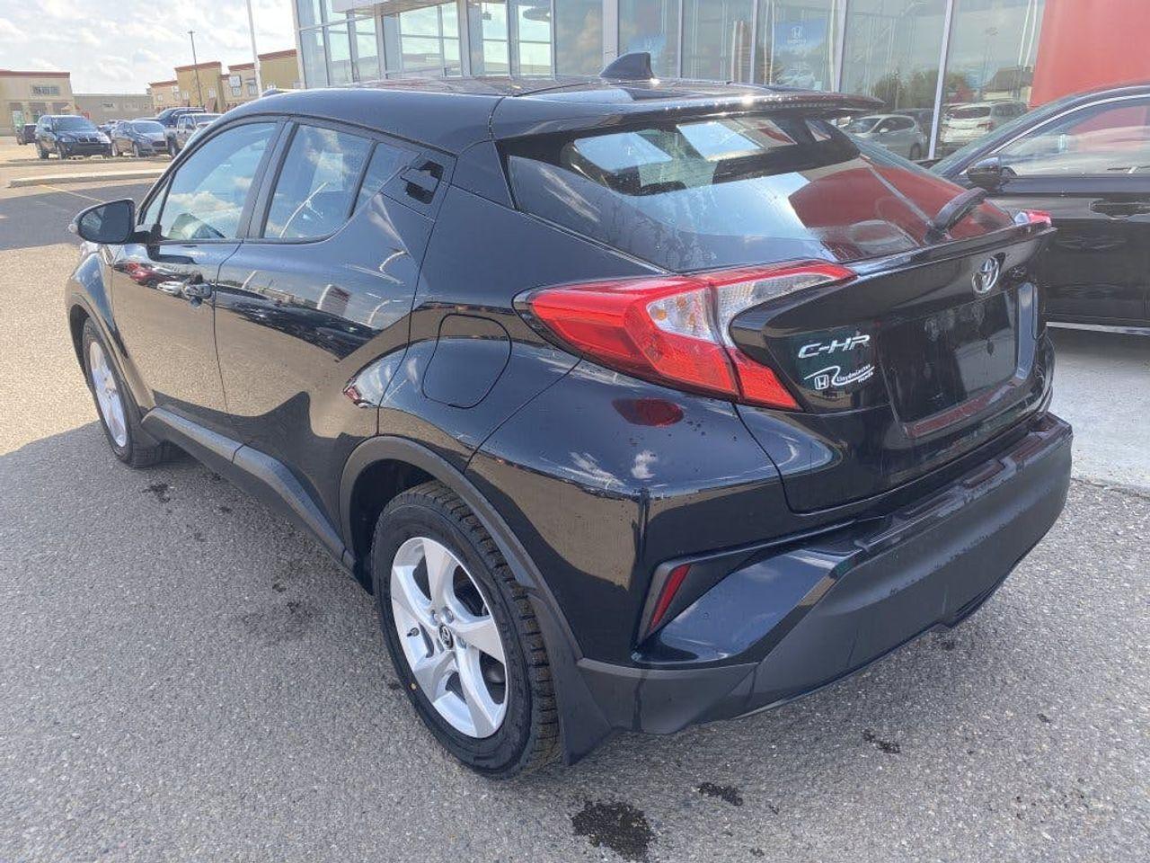2019 Toyota CH-R XLE-2