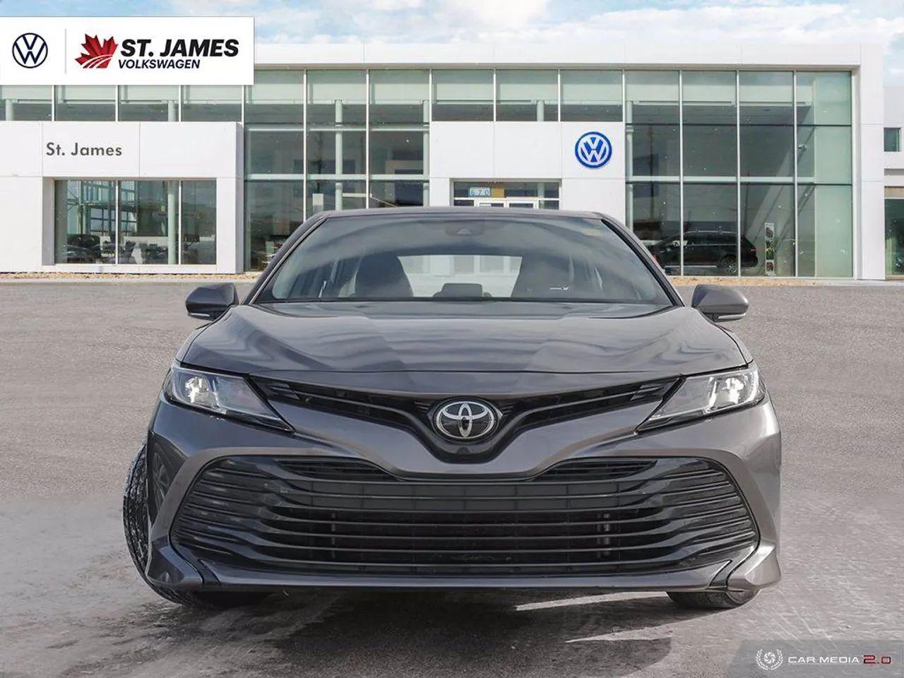 2019 Toyota Camry LE-2