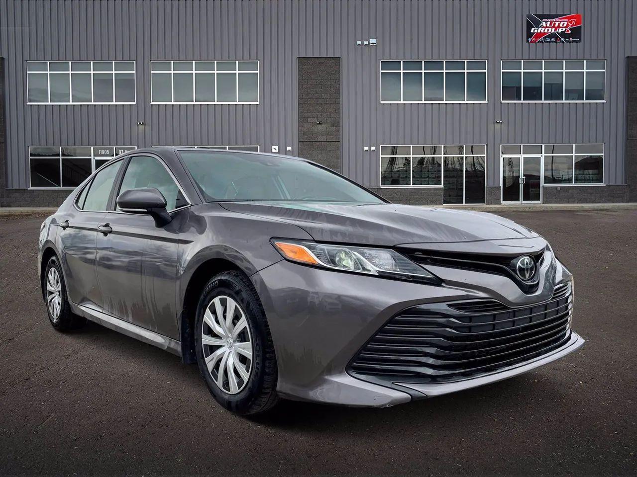 2019 Toyota Camry LE-0