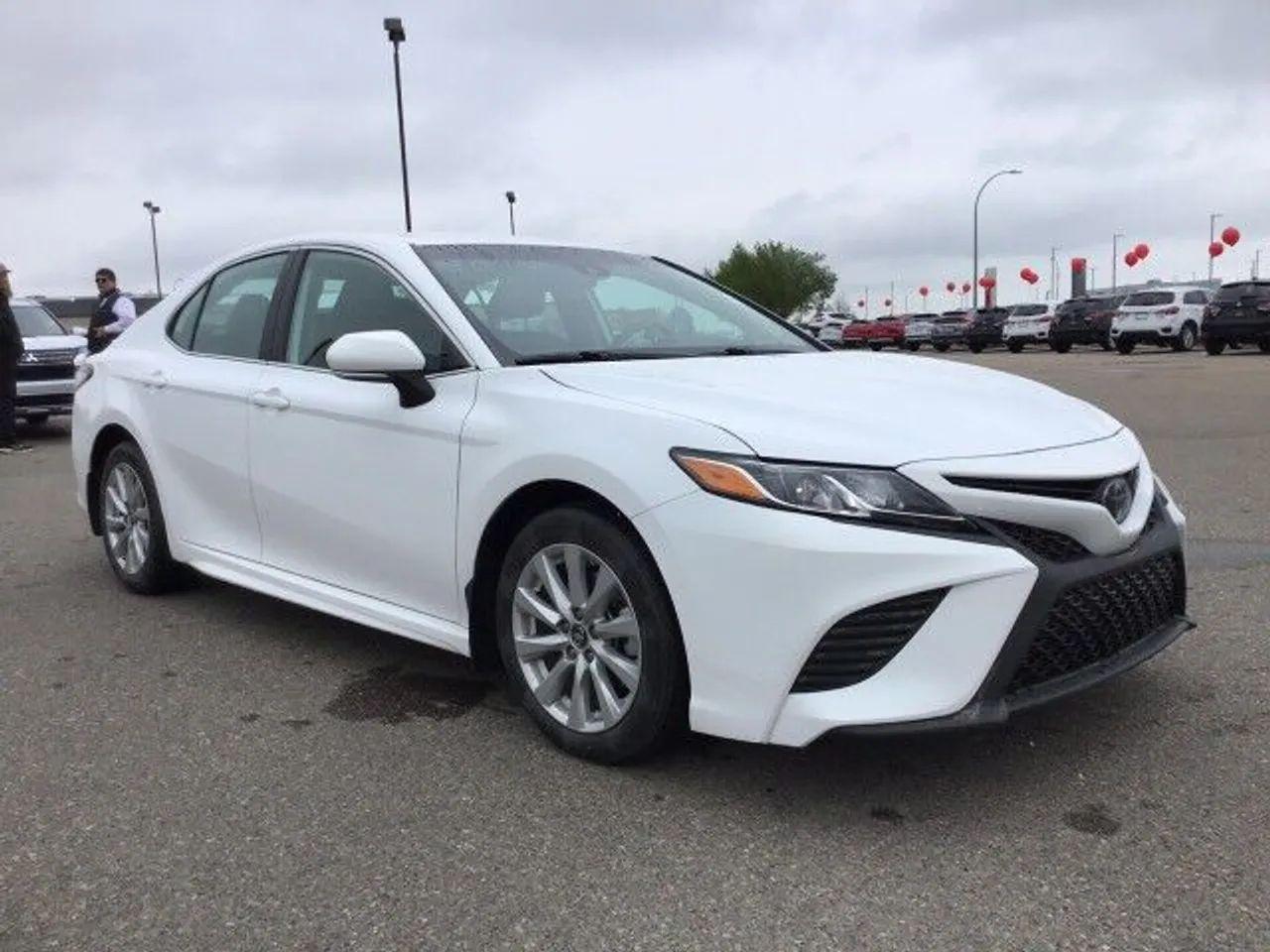 2019 Toyota Camry LE-2