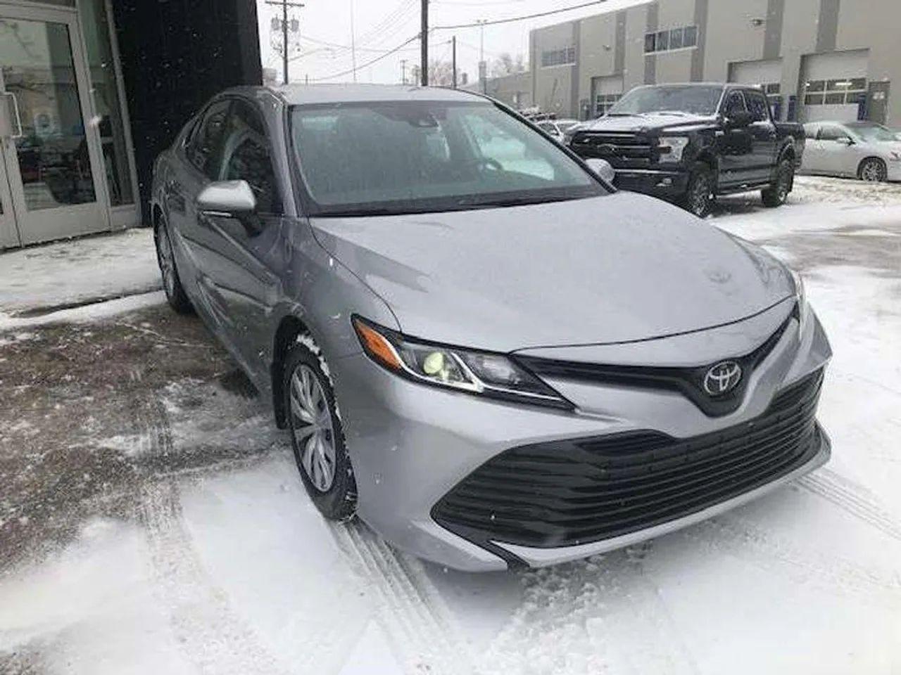 2019 Toyota Camry LE-4