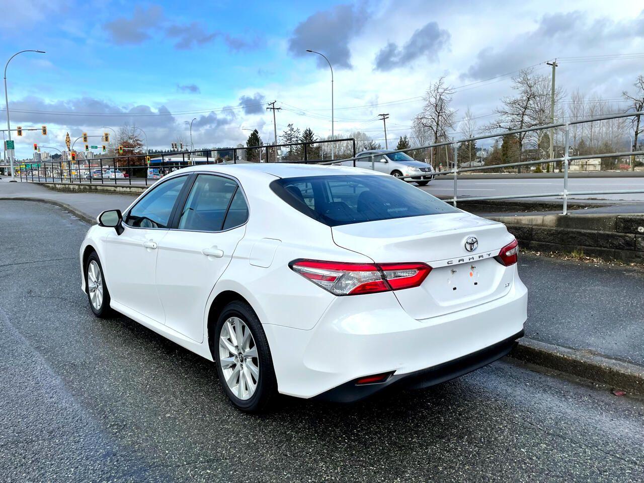 2019 Toyota Camry LE-4