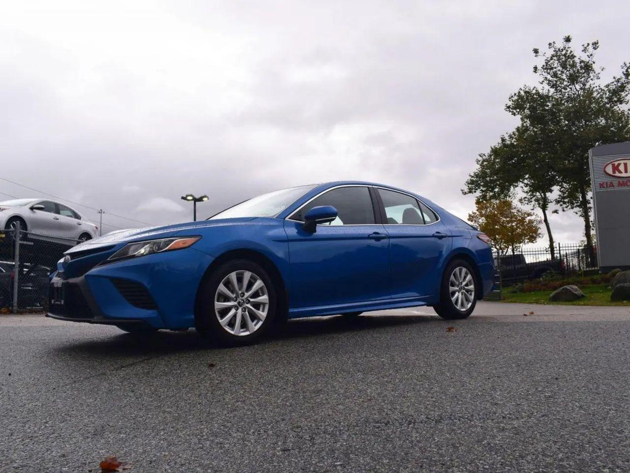 2019 Toyota Camry SE-0