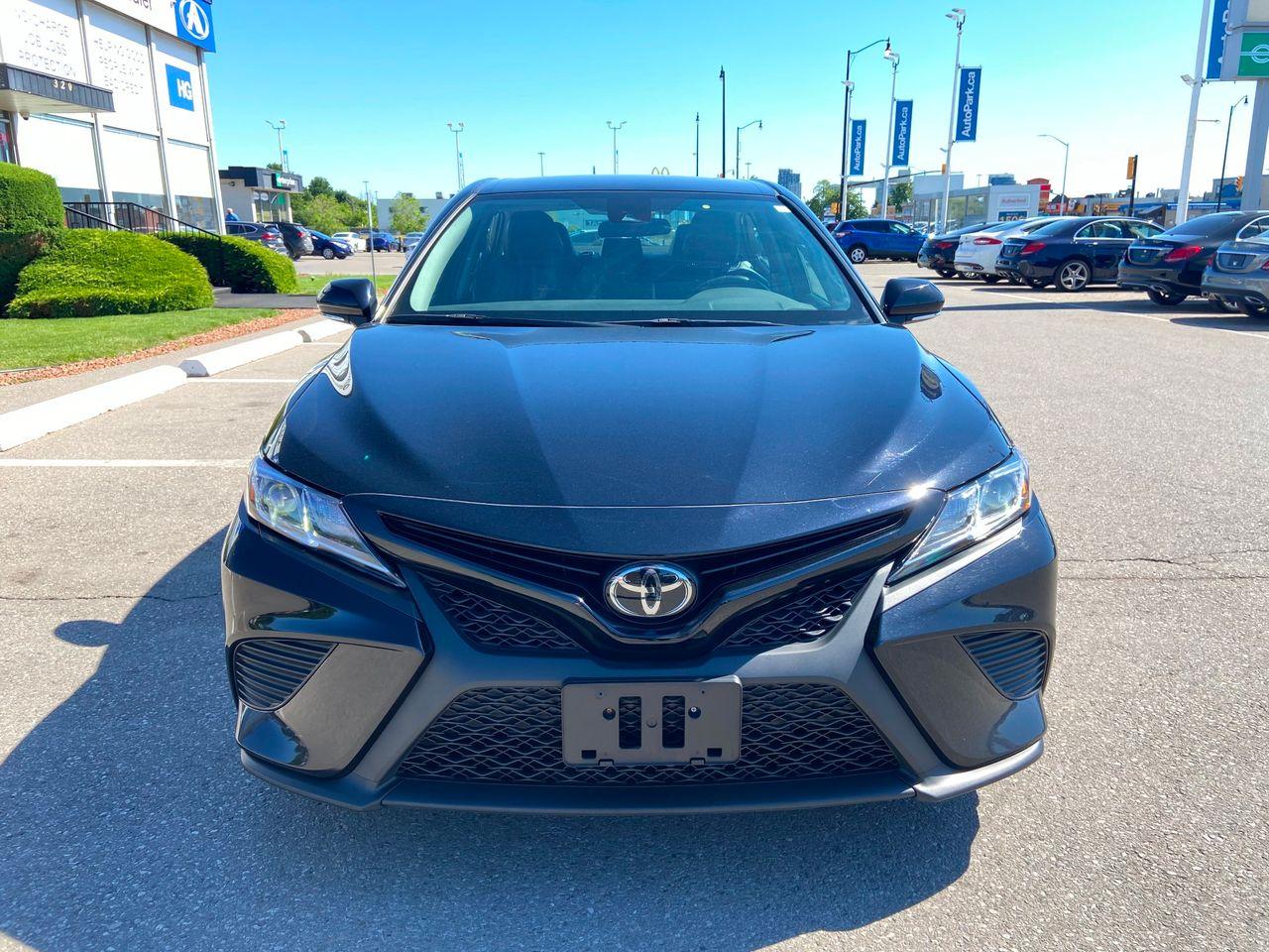 2019 Toyota Camry SE-1