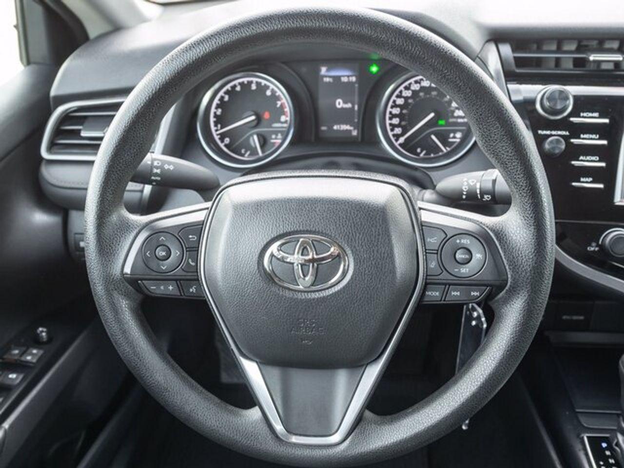 2019 Toyota Camry SE-2