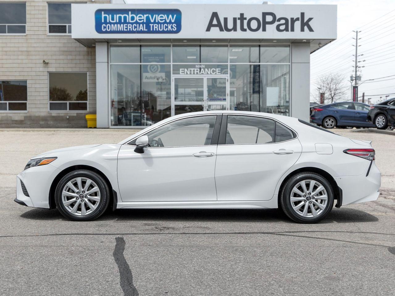 2019 Toyota Camry SE-2