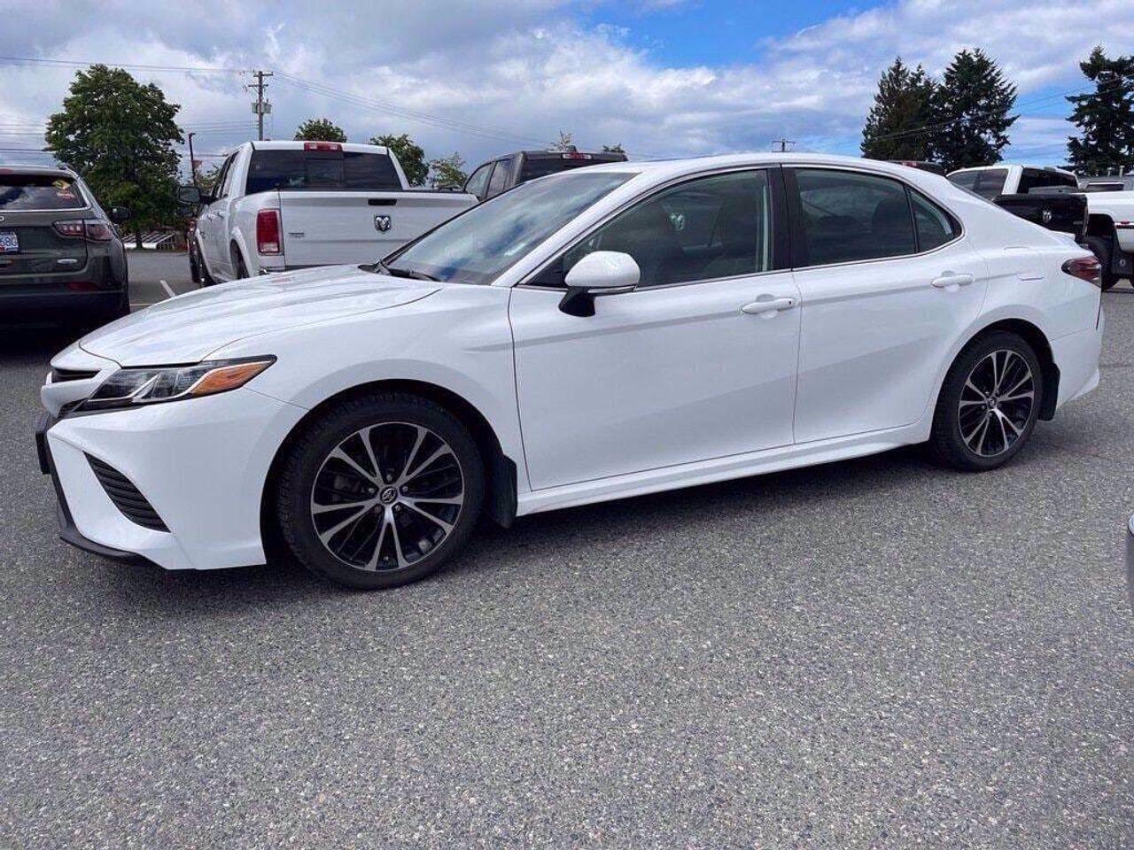 2019 Toyota Camry SE-1
