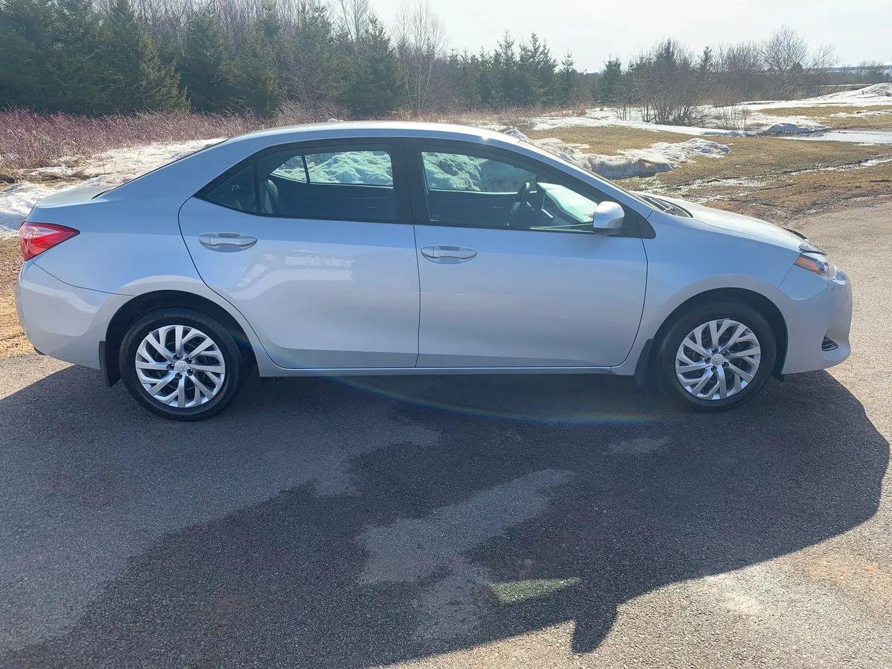 2019 Toyota Corolla LE-1