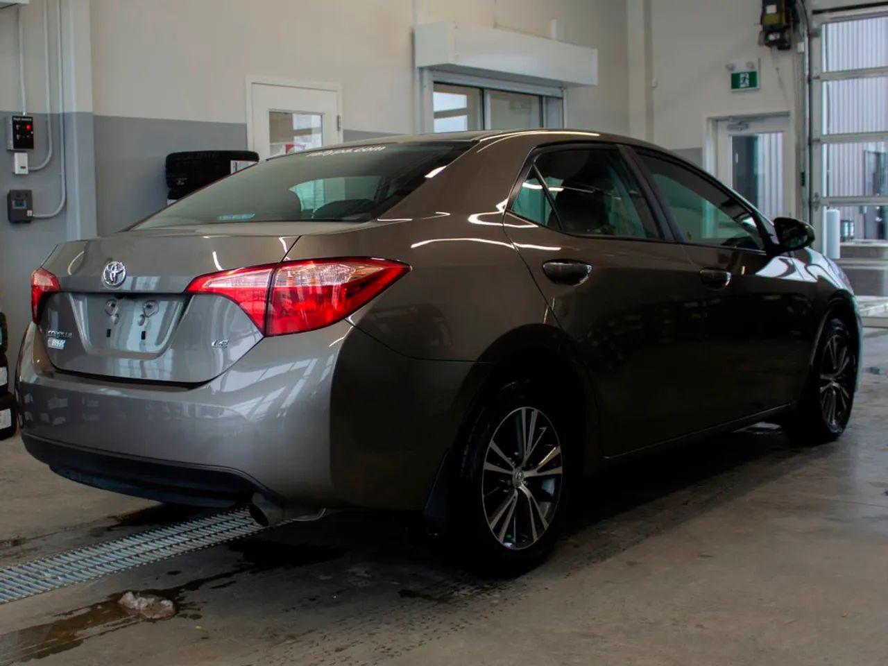 2019 Toyota Corolla LE-3