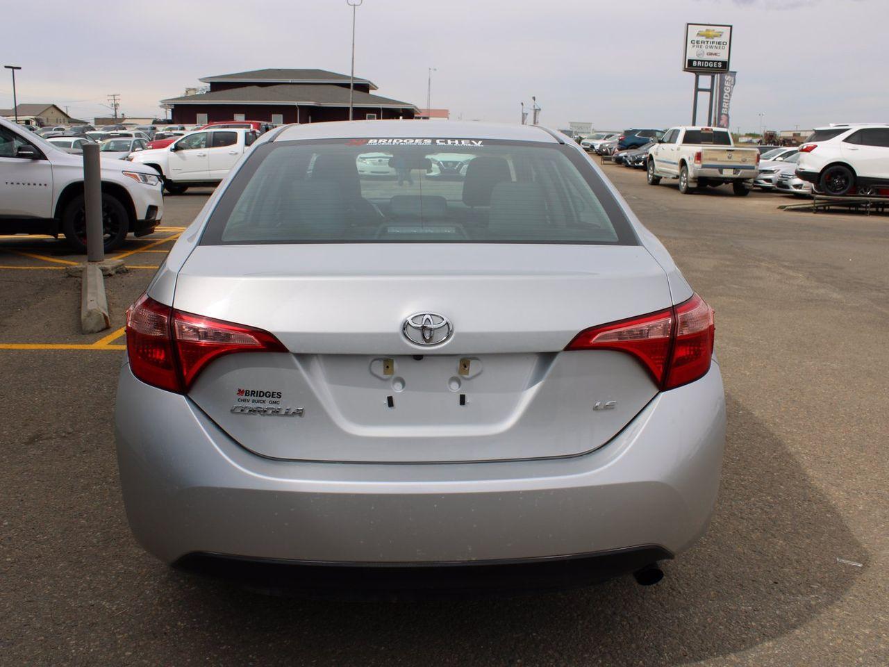 2019 Toyota Corolla LE-3