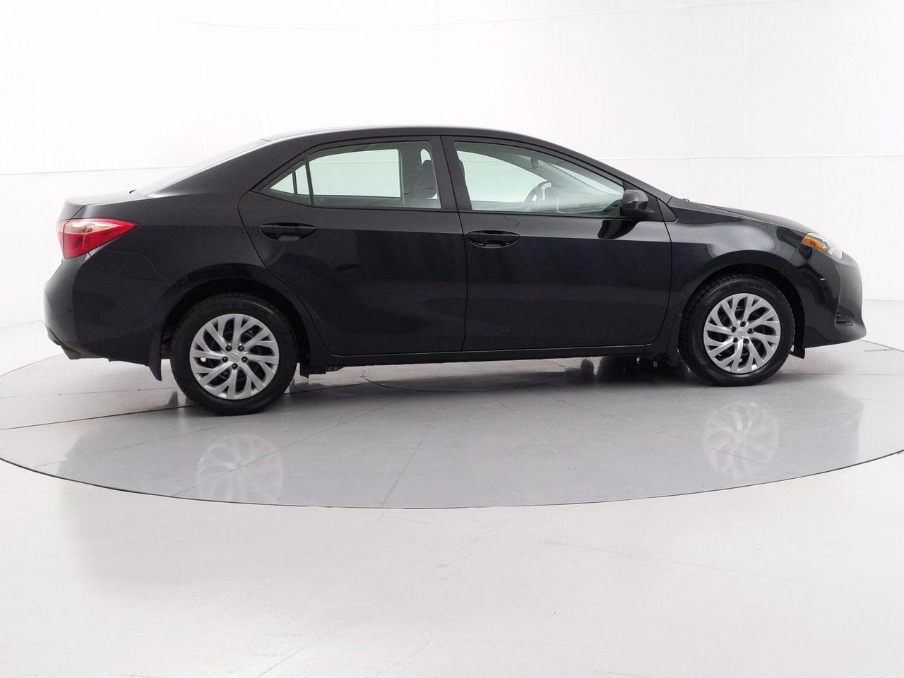 2019 Toyota Corolla LE-4
