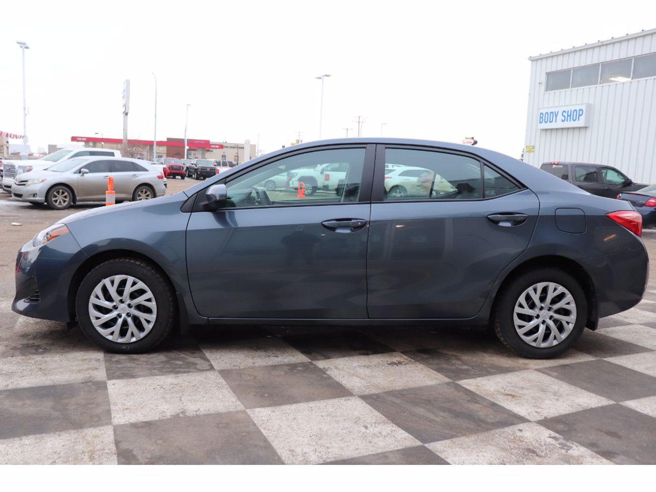 2019 Toyota Corolla LE-3