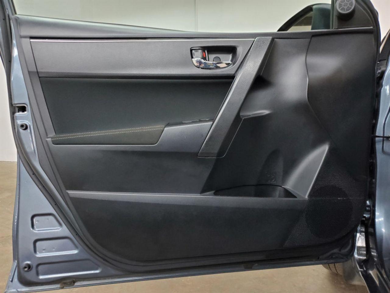 2019 Toyota Corolla LE-3