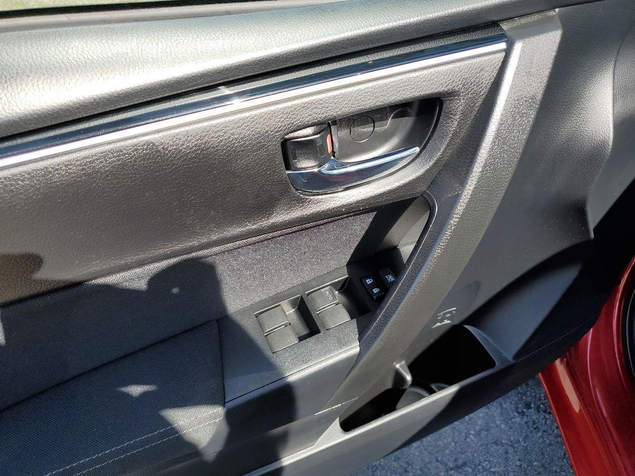 2019 Toyota Corolla LE-2