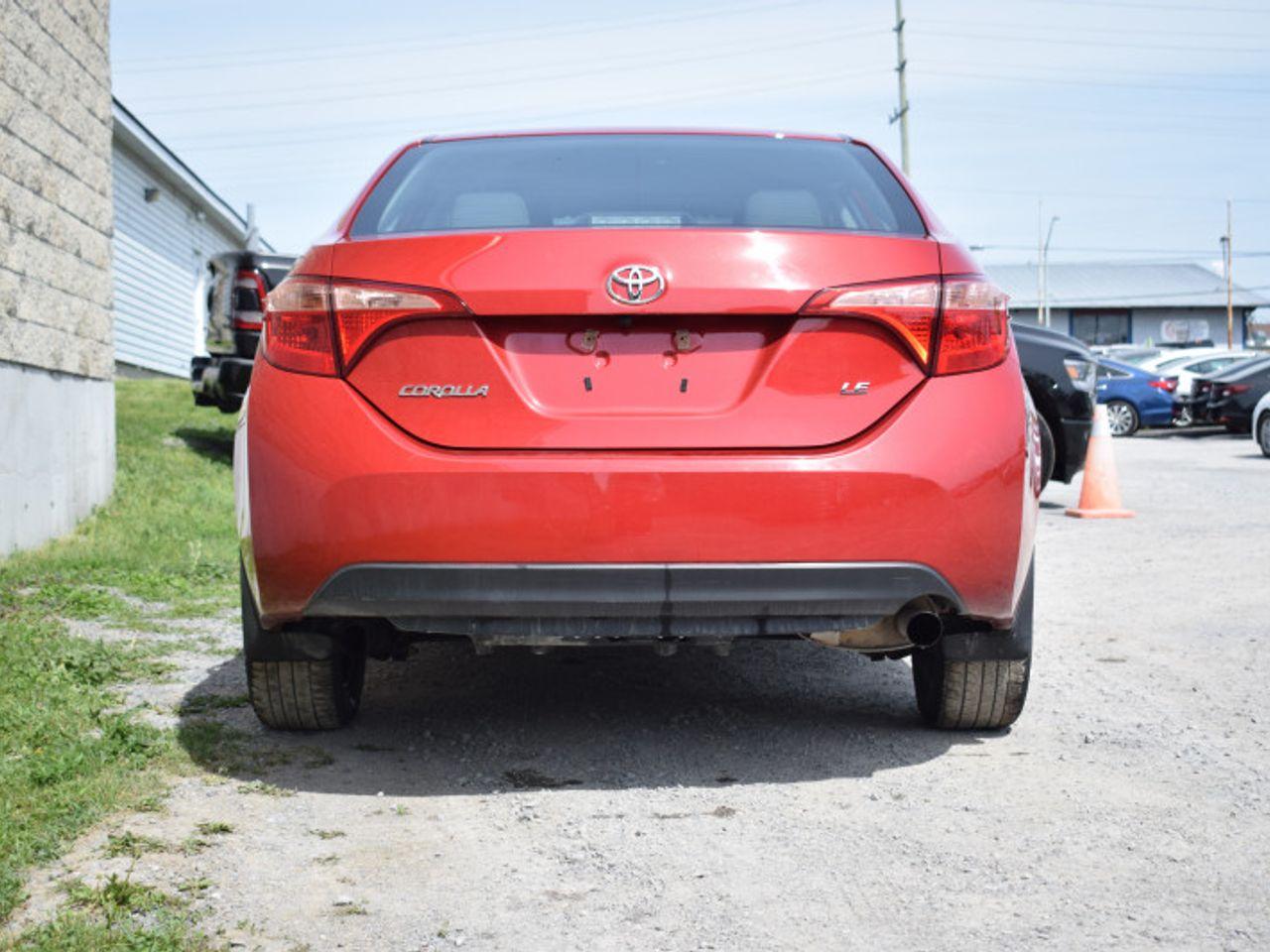 2019 Toyota Corolla LE-4