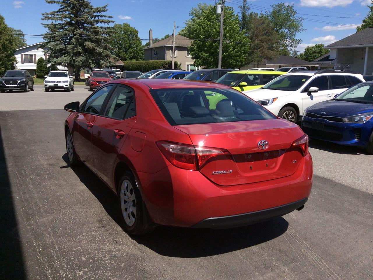 2019 Toyota Corolla LE-4
