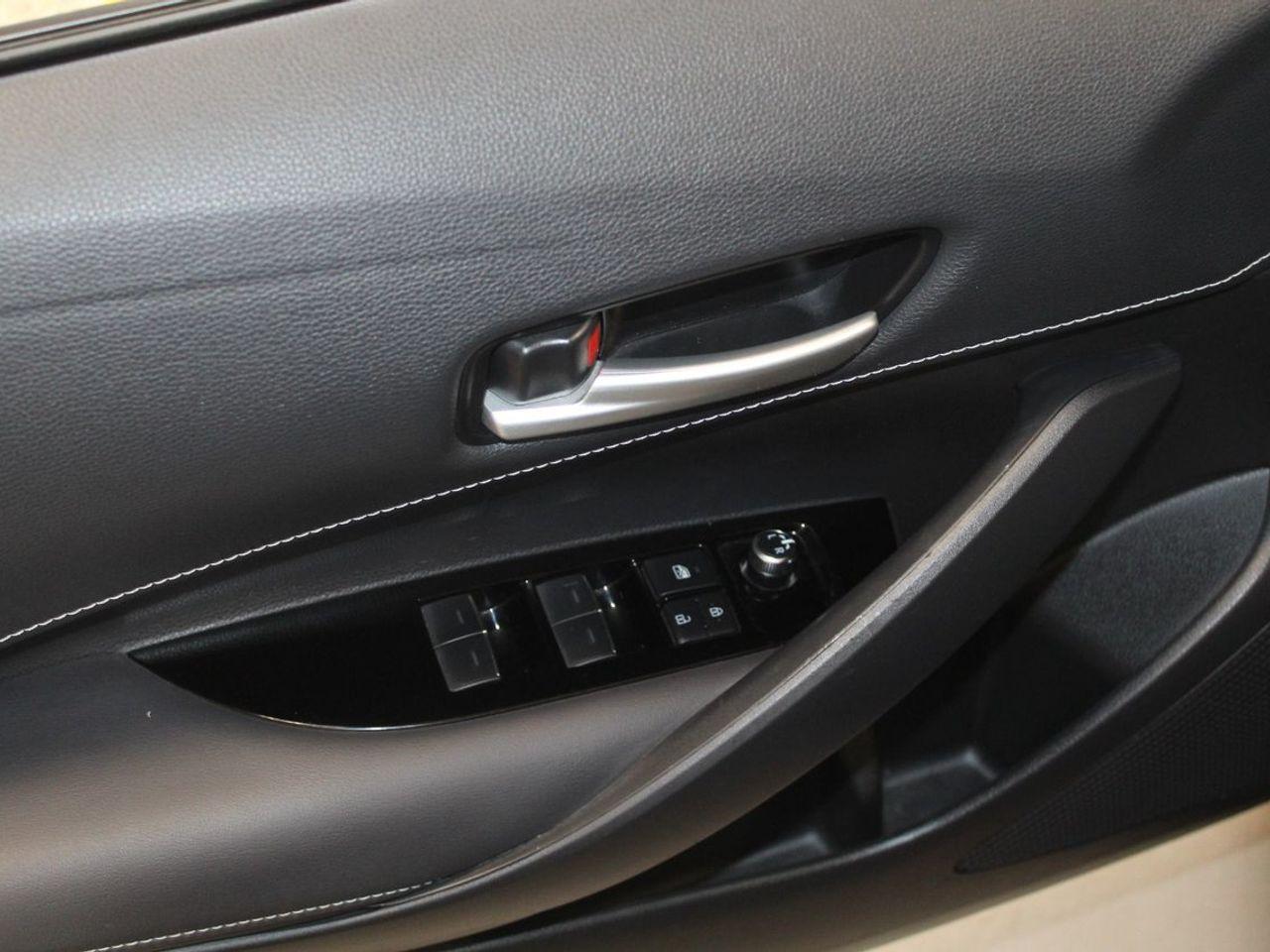 2019 Toyota Corolla SE-2