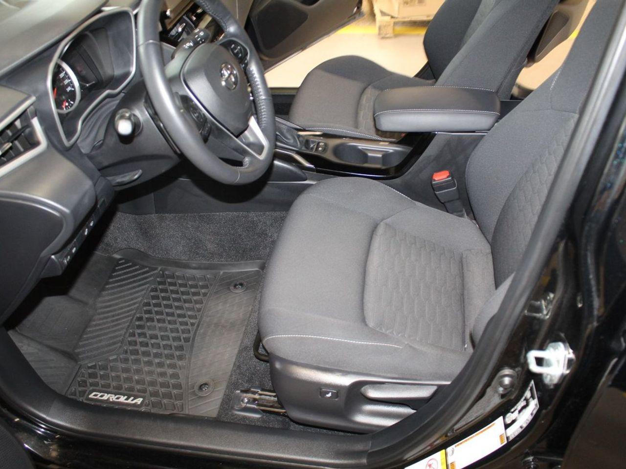 2019 Toyota Corolla SE-3