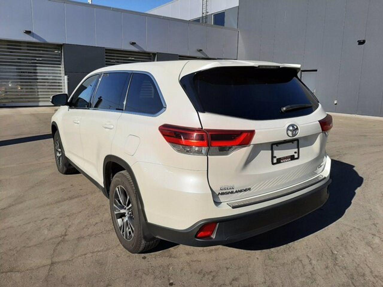 2019 Toyota Highlander LE-1