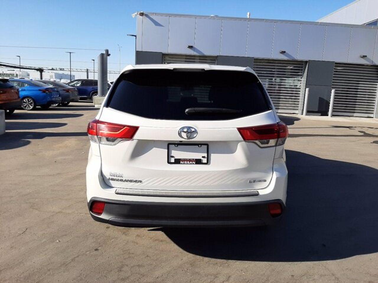 2019 Toyota Highlander LE-2