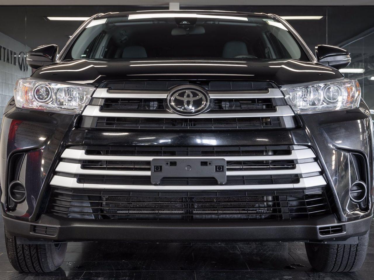 2019 Toyota Highlander LE-2