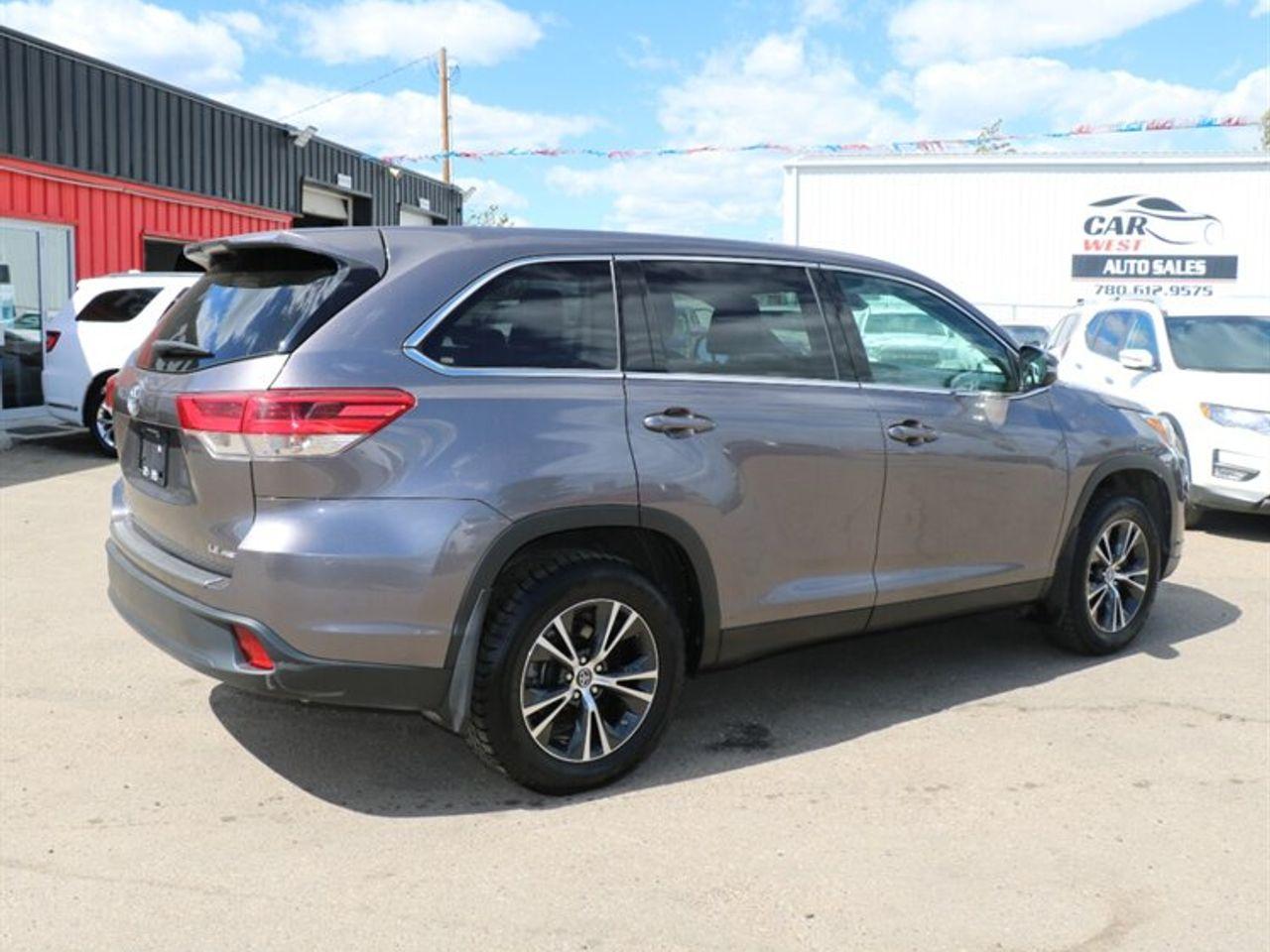 2019 Toyota Highlander LE-2