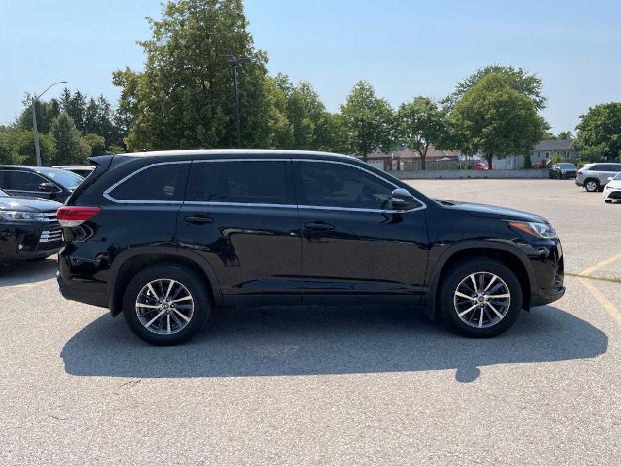 2019 Toyota Highlander SE-4