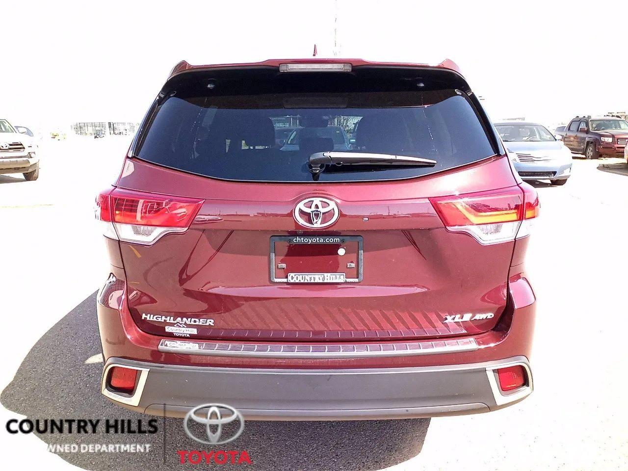 2019 Toyota Highlander XLE-4