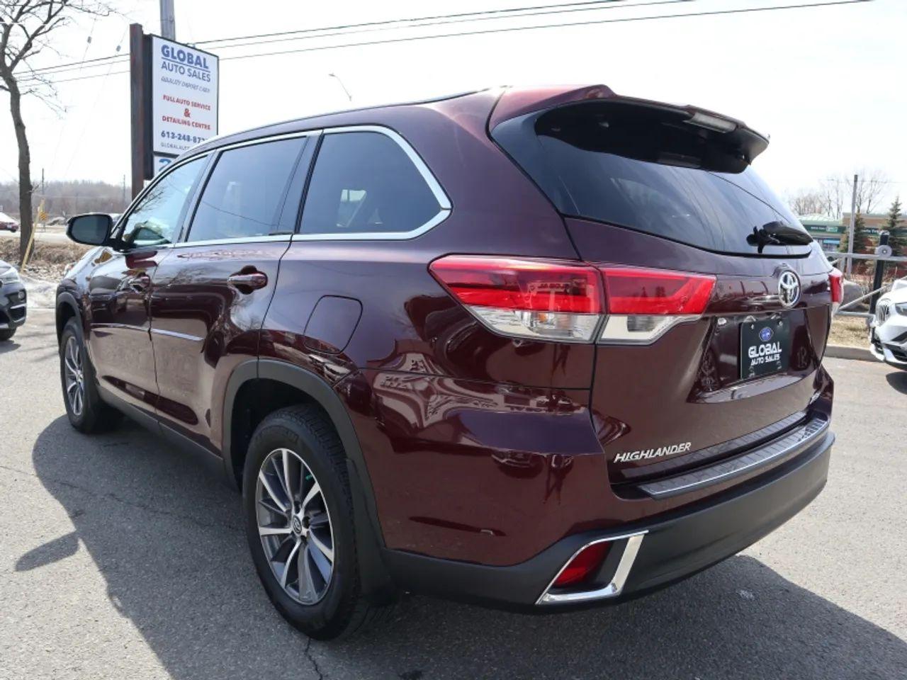 2019 Toyota Highlander XLE-4